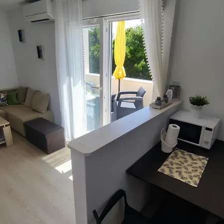 Iva&andro Apartment Donje Celo