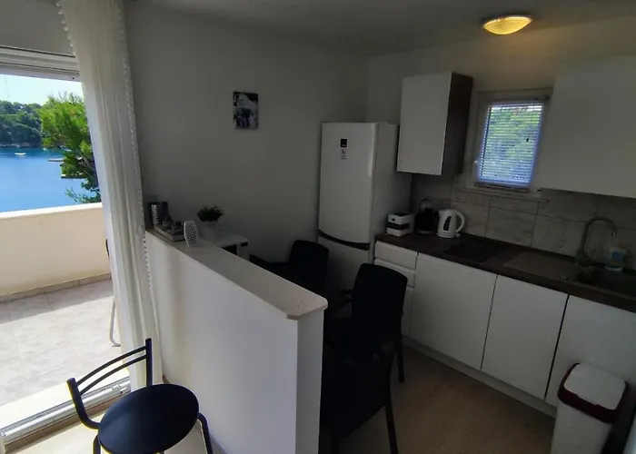 Iva&andro Апартаменты Donje Celo